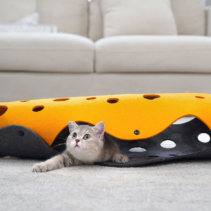 Felt Cat Tunnel With Snaps - cat toy product photo