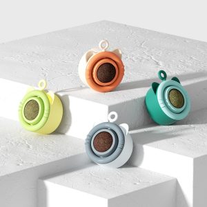 Cat Molar Catnip Gall Fruit Pet Toy - cat toy product photo